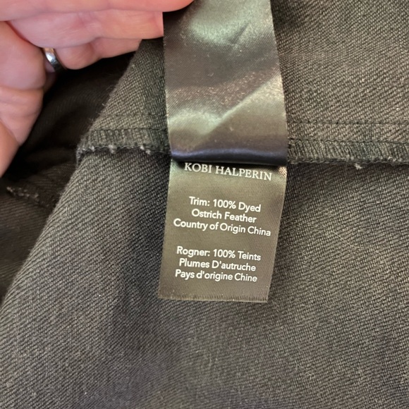 Women’s Kobi Halperin jackets w/ostrich feathers - Picture 15 of 16